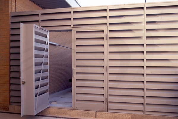 louvres-doors