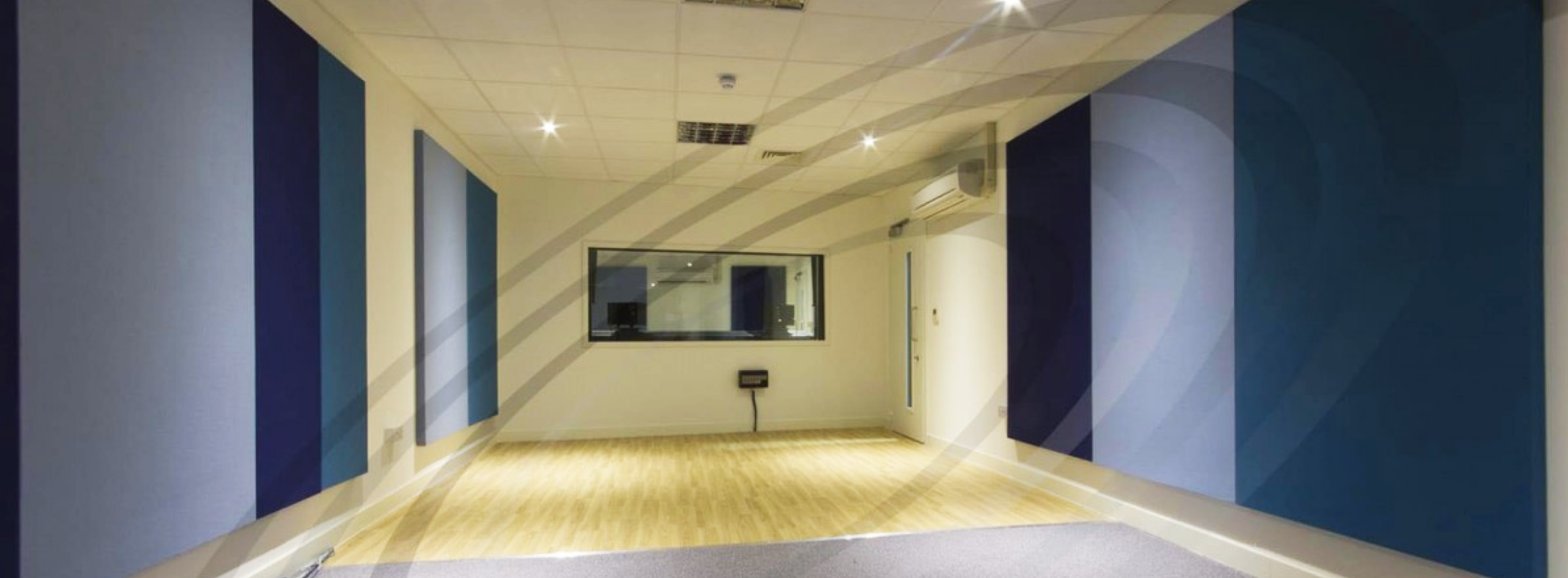 Soundproof room